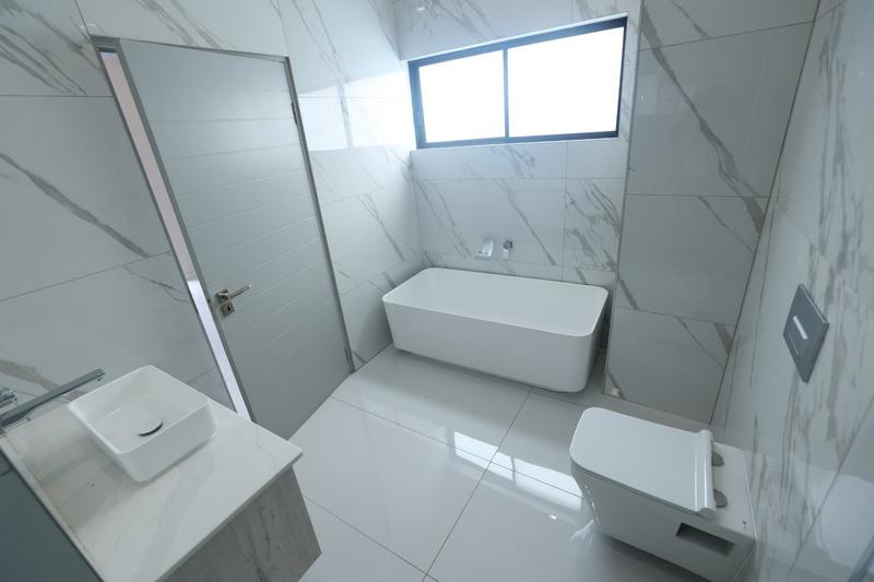 6 Bedroom Property for Sale in Six Fountains Residential Estate Gauteng