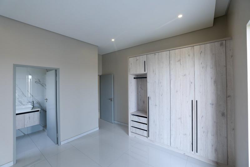 6 Bedroom Property for Sale in Six Fountains Residential Estate Gauteng