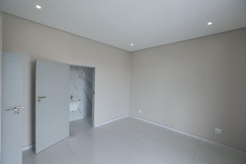 6 Bedroom Property for Sale in Six Fountains Residential Estate Gauteng