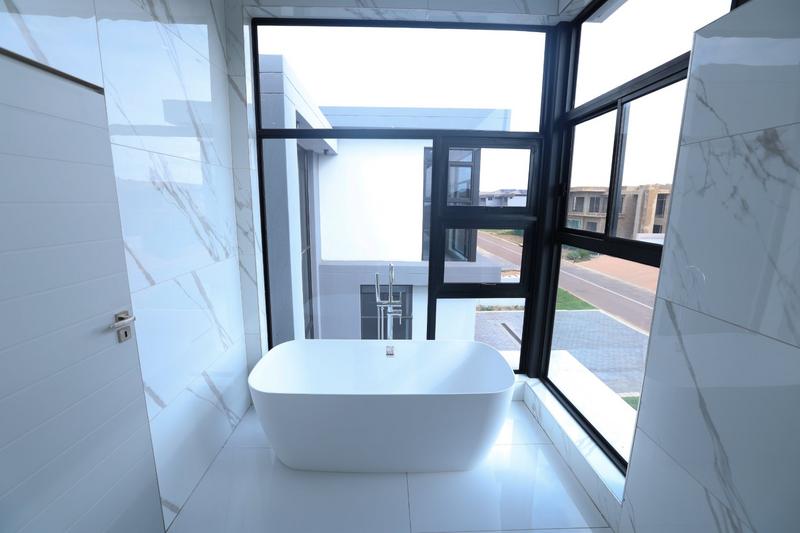 6 Bedroom Property for Sale in Six Fountains Residential Estate Gauteng