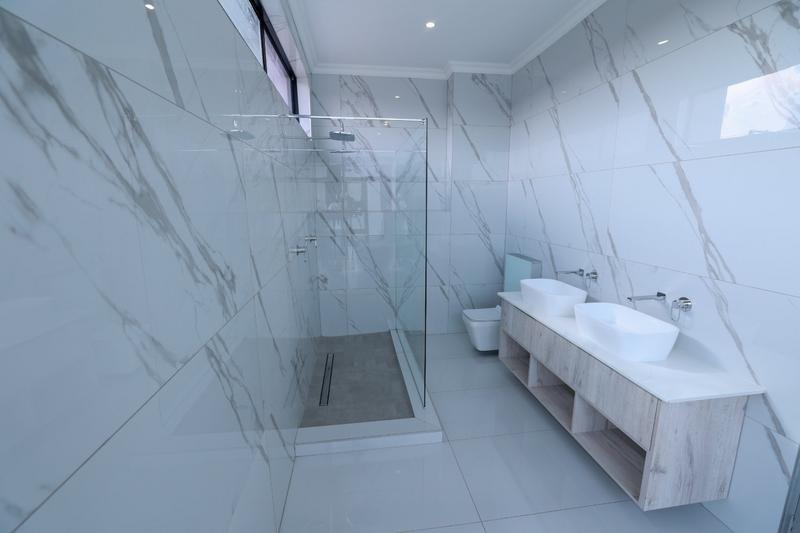 6 Bedroom Property for Sale in Six Fountains Residential Estate Gauteng