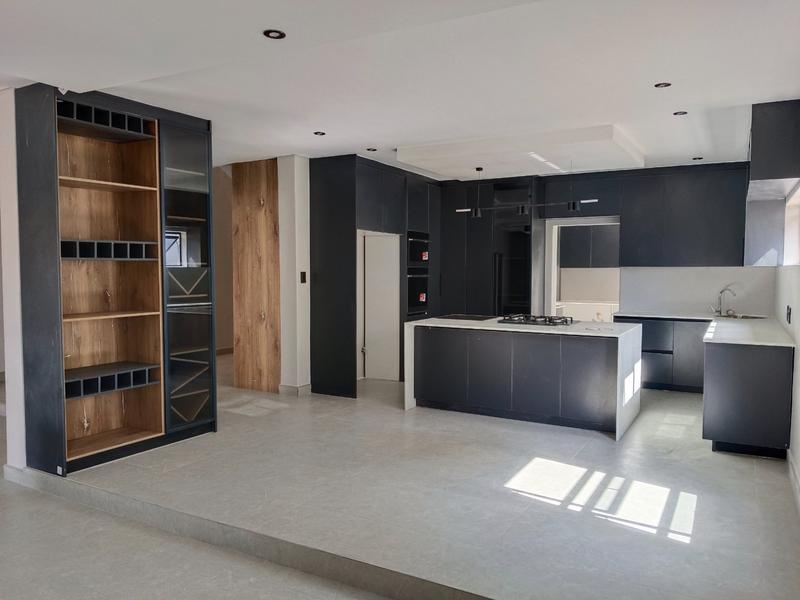 6 Bedroom Property for Sale in Six Fountains Residential Estate Gauteng