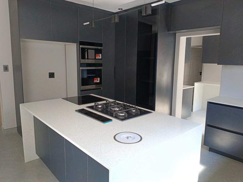 6 Bedroom Property for Sale in Six Fountains Residential Estate Gauteng
