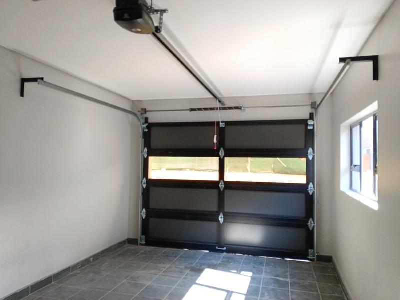 6 Bedroom Property for Sale in Six Fountains Residential Estate Gauteng