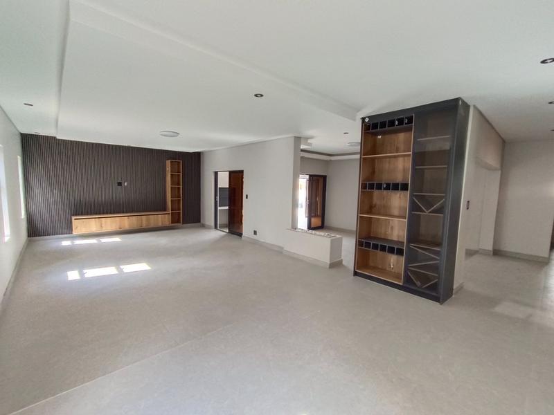 6 Bedroom Property for Sale in Six Fountains Residential Estate Gauteng