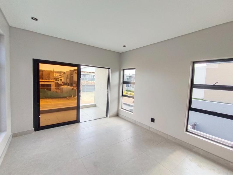 6 Bedroom Property for Sale in Six Fountains Residential Estate Gauteng