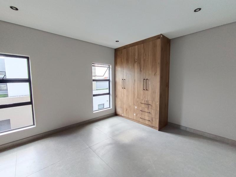 6 Bedroom Property for Sale in Six Fountains Residential Estate Gauteng