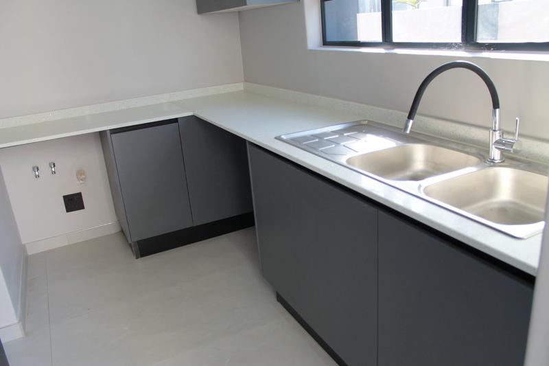 5 Bedroom Property for Sale in Six Fountains Residential Estate Gauteng