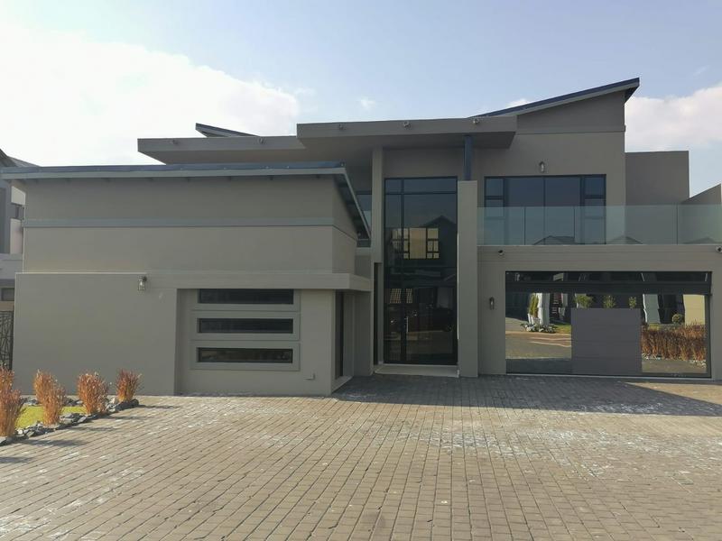5 Bedroom Property for Sale in Six Fountains Residential Estate Gauteng