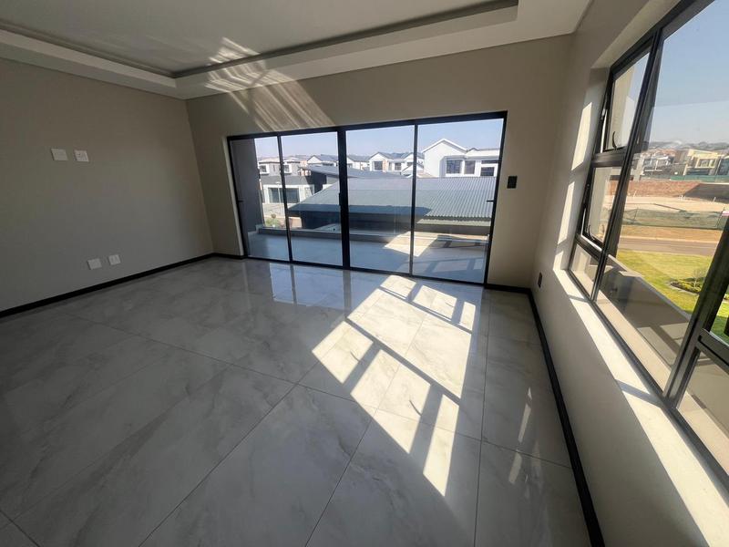 5 Bedroom Property for Sale in Six Fountains Residential Estate Gauteng