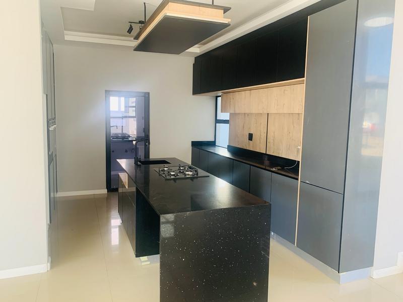 5 Bedroom Property for Sale in Six Fountains Residential Estate Gauteng