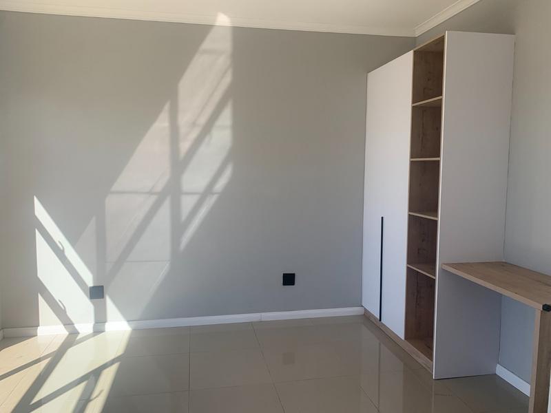 5 Bedroom Property for Sale in Six Fountains Residential Estate Gauteng