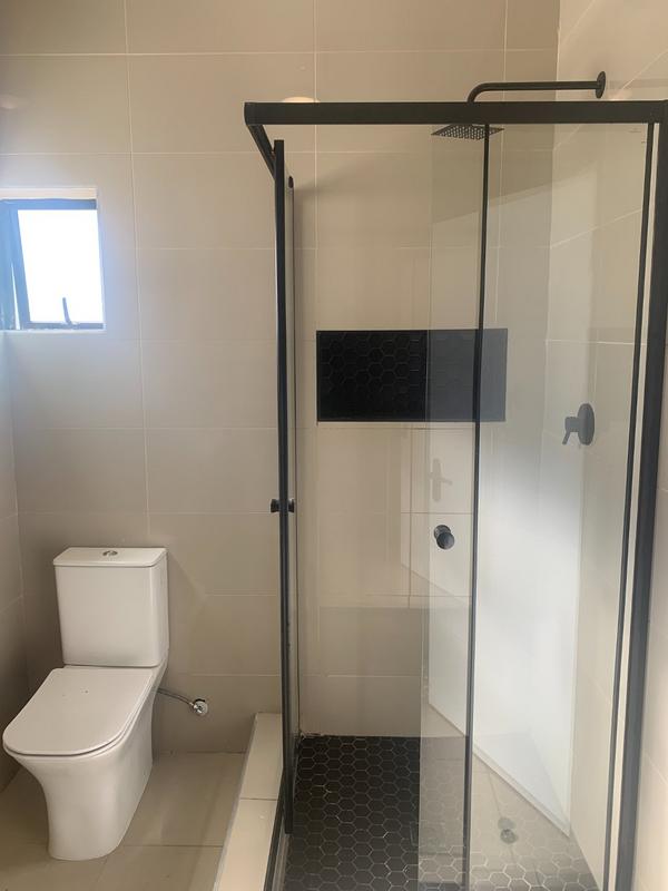 5 Bedroom Property for Sale in Six Fountains Residential Estate Gauteng