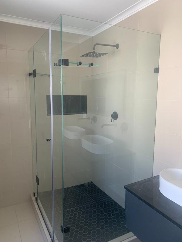 5 Bedroom Property for Sale in Six Fountains Residential Estate Gauteng