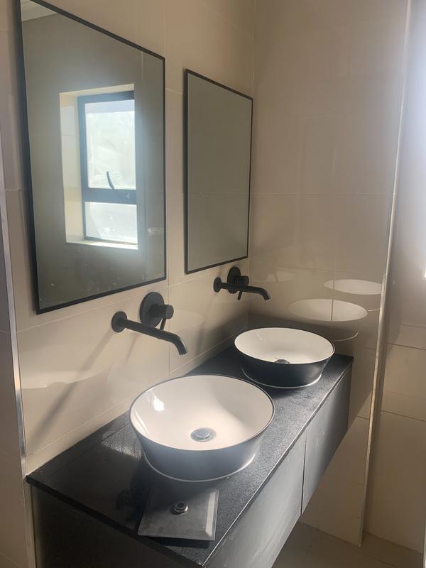 5 Bedroom Property for Sale in Six Fountains Residential Estate Gauteng