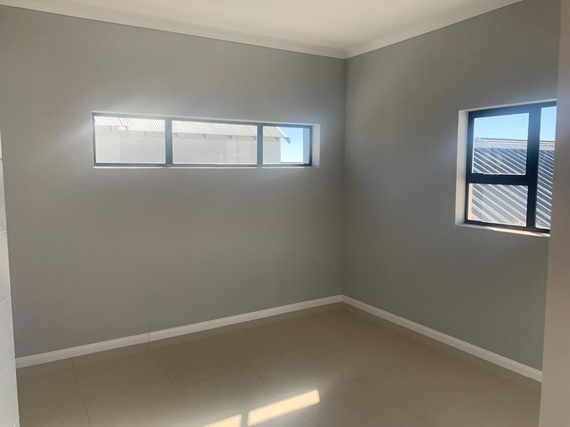 5 Bedroom Property for Sale in Six Fountains Residential Estate Gauteng