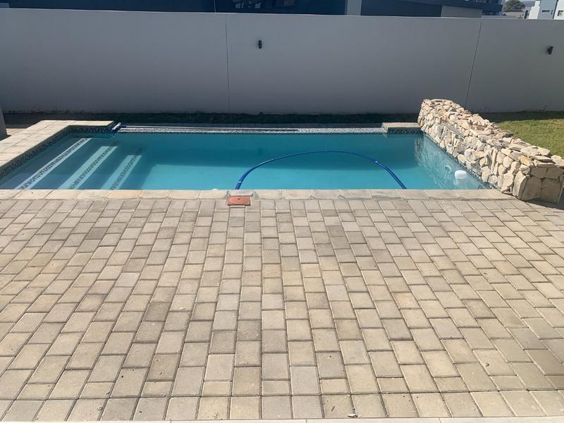 5 Bedroom Property for Sale in Six Fountains Residential Estate Gauteng