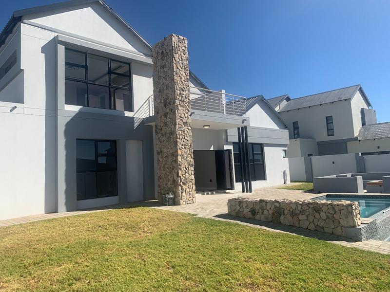 5 Bedroom Property for Sale in Six Fountains Residential Estate Gauteng