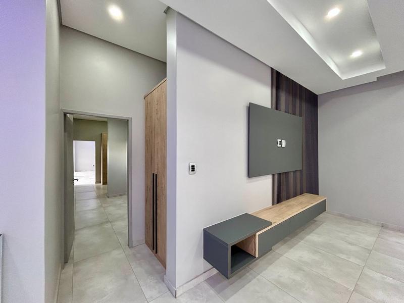 5 Bedroom Property for Sale in Six Fountains Residential Estate Gauteng