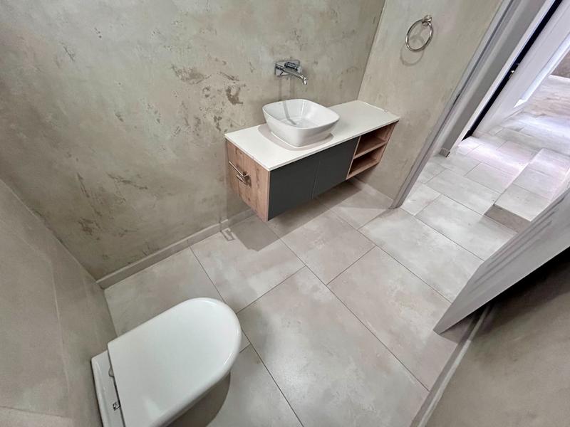 5 Bedroom Property for Sale in Six Fountains Residential Estate Gauteng