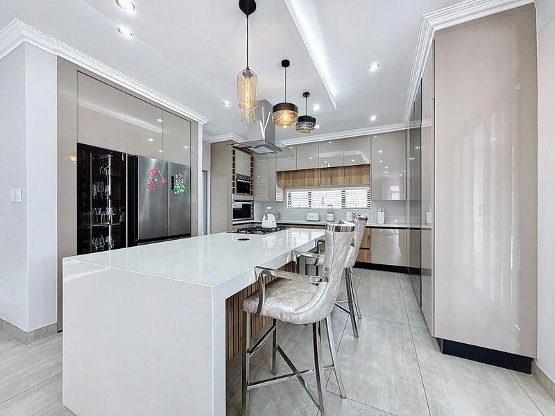 4 Bedroom Property for Sale in Six Fountains Residential Estate Gauteng