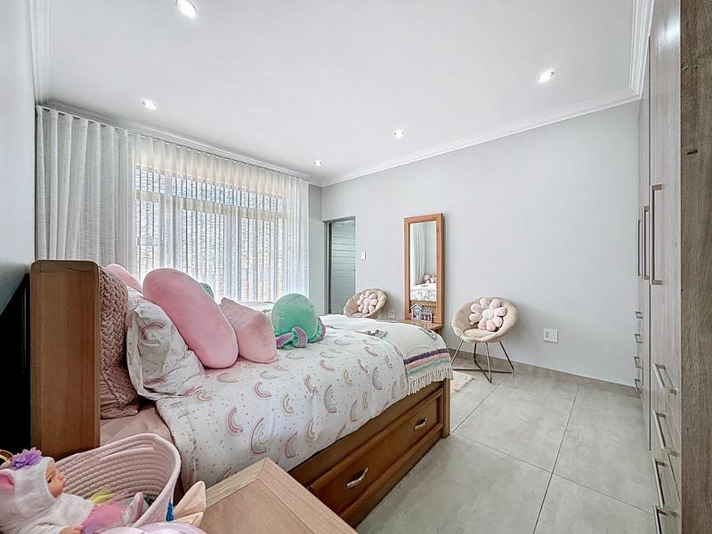 4 Bedroom Property for Sale in Six Fountains Residential Estate Gauteng