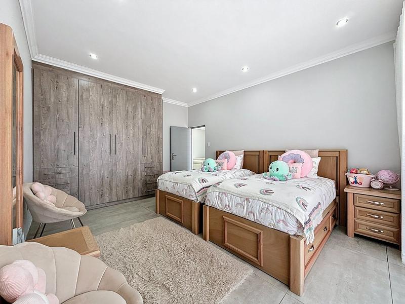 4 Bedroom Property for Sale in Six Fountains Residential Estate Gauteng