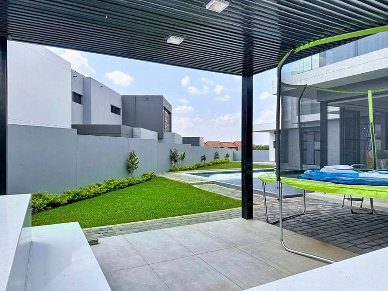 4 Bedroom Property for Sale in Six Fountains Residential Estate Gauteng