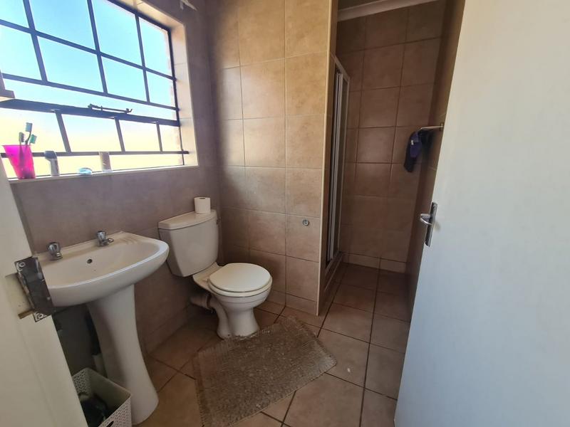 3 Bedroom Property for Sale in Thatch Hill Estate Gauteng