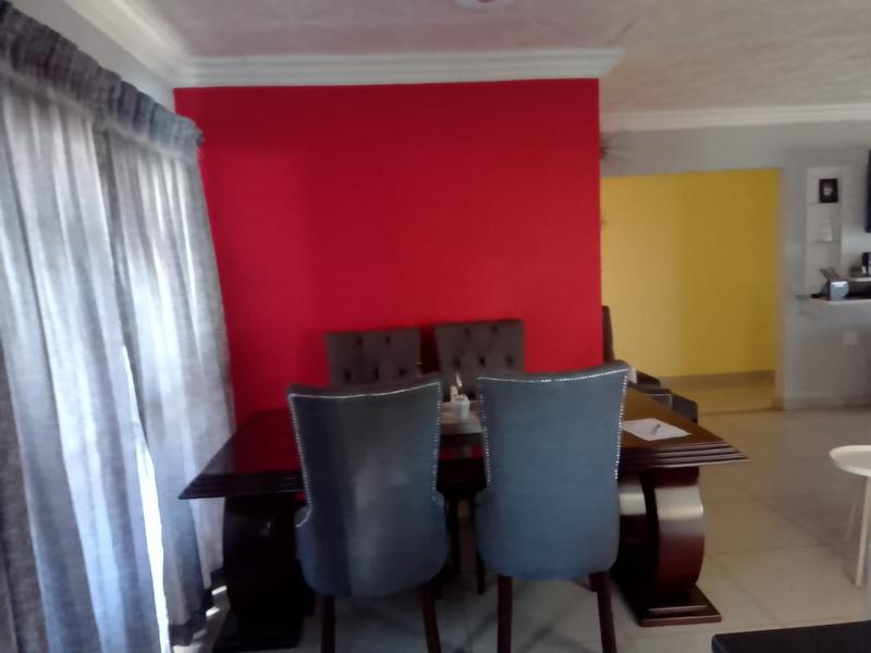4 Bedroom Property for Sale in The Orchards Gauteng