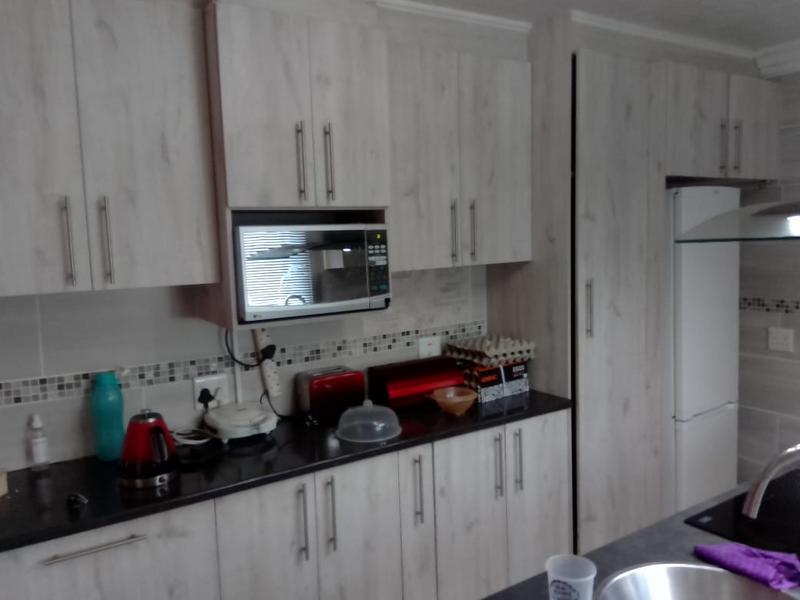 4 Bedroom Property for Sale in The Orchards Gauteng