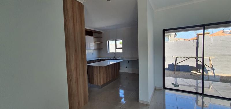 3 Bedroom Property for Sale in The Orchards Gauteng