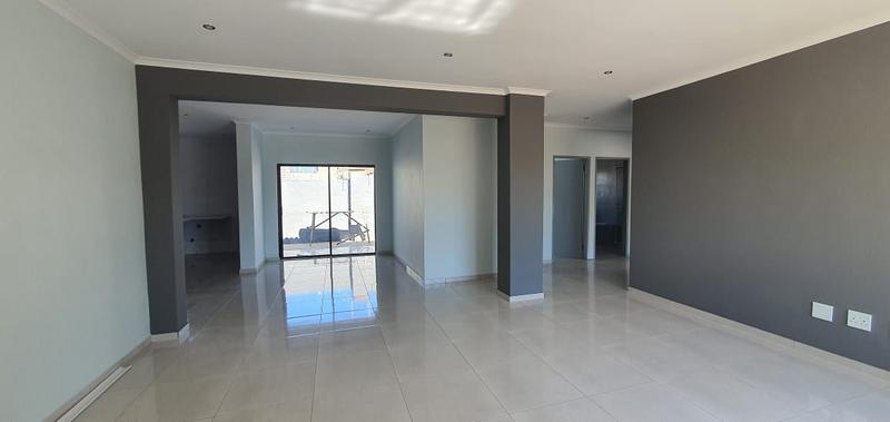 3 Bedroom Property for Sale in The Orchards Gauteng