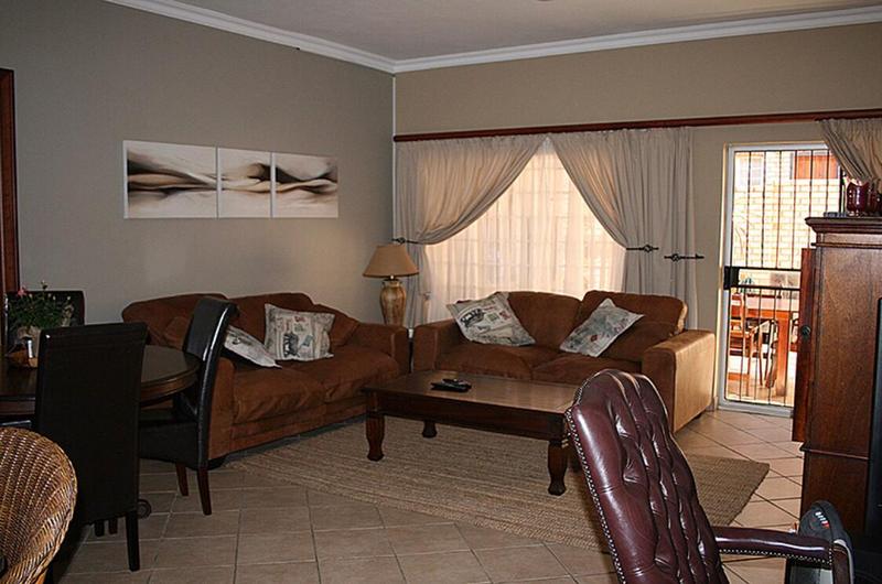 2 Bedroom Property for Sale in The Wilds Gauteng