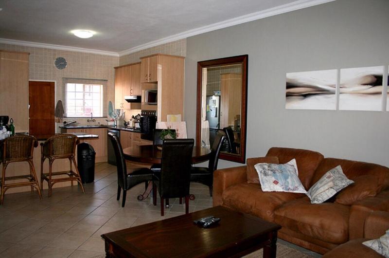 2 Bedroom Property for Sale in The Wilds Gauteng