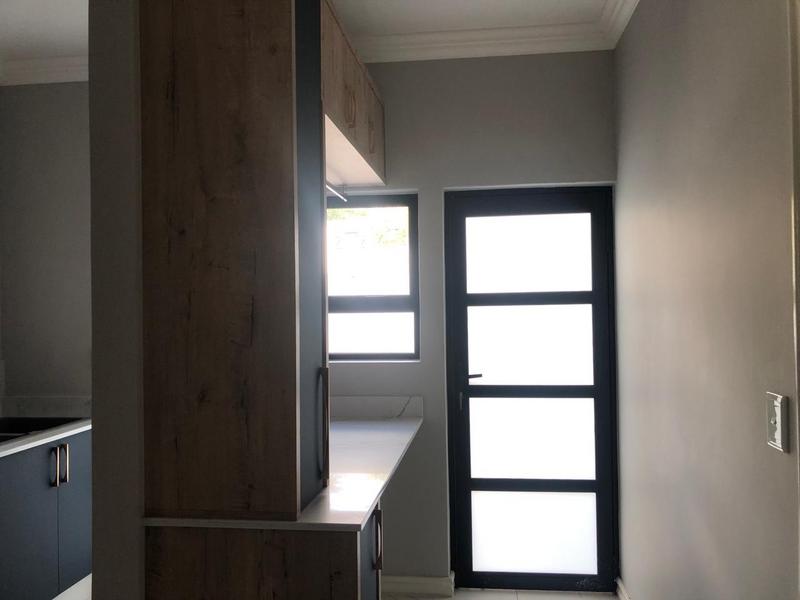 4 Bedroom Property for Sale in Waterlake Farm Lifestyle Estate Gauteng