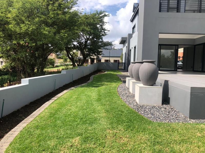 4 Bedroom Property for Sale in Waterlake Farm Lifestyle Estate Gauteng