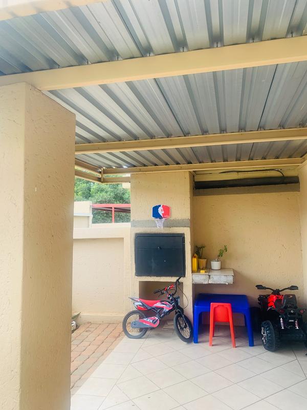 2 Bedroom Property for Sale in Willow Park Manor Gauteng