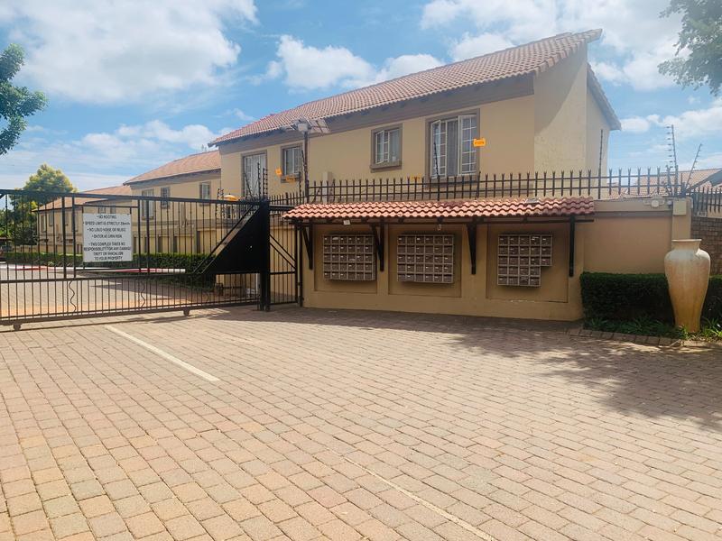 2 Bedroom Property for Sale in Willow Park Manor Gauteng