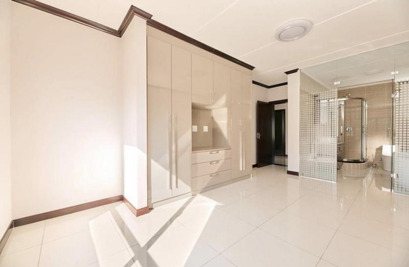 2 Bedroom Property for Sale in Carlswald Gauteng