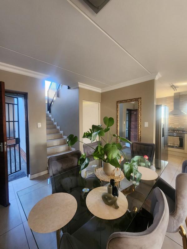 To Let 3 Bedroom Property for Rent in Kyalami Hills Gauteng