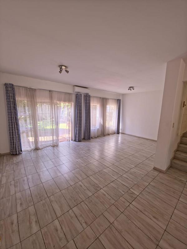 3 Bedroom Property for Sale in Bryanston Gauteng