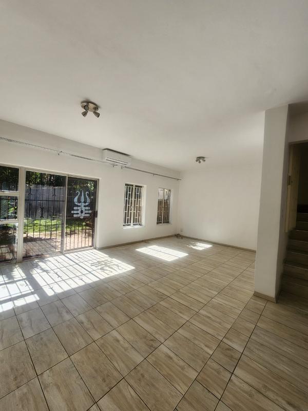 3 Bedroom Property for Sale in Bryanston Gauteng