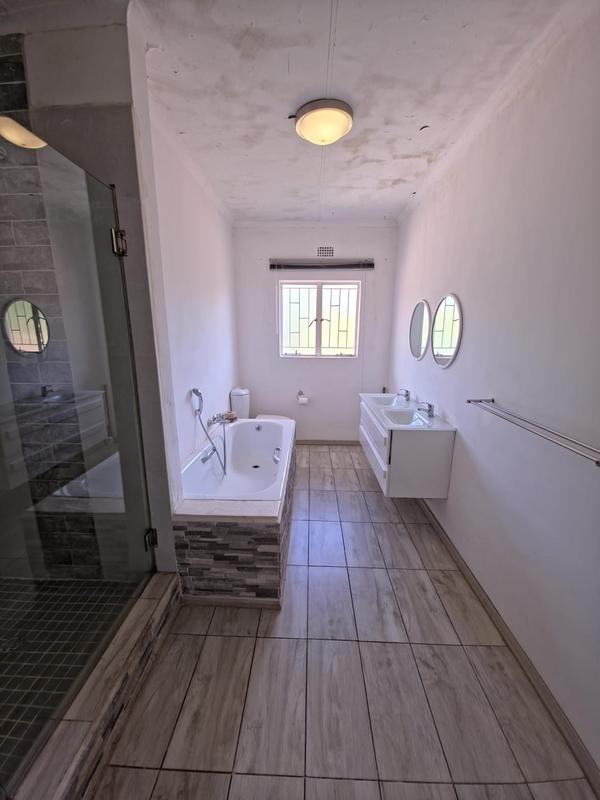 3 Bedroom Property for Sale in Bryanston Gauteng