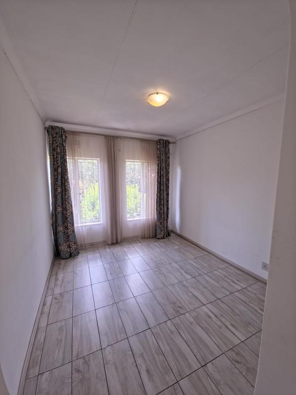 3 Bedroom Property for Sale in Bryanston Gauteng