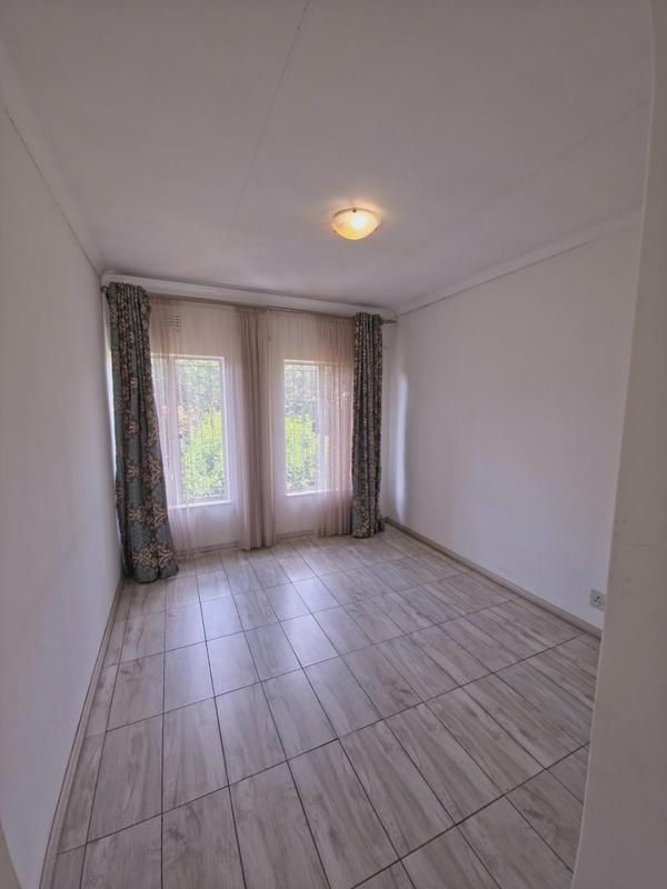 3 Bedroom Property for Sale in Bryanston Gauteng