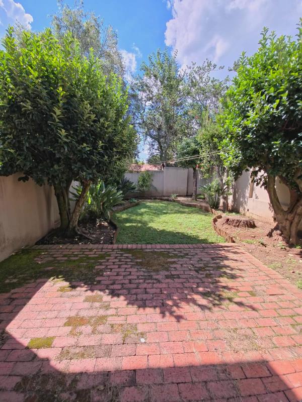 3 Bedroom Property for Sale in Bryanston Gauteng
