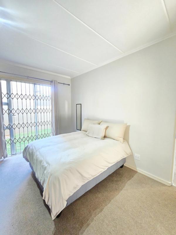 2 Bedroom Property for Sale in Bryanston Gauteng