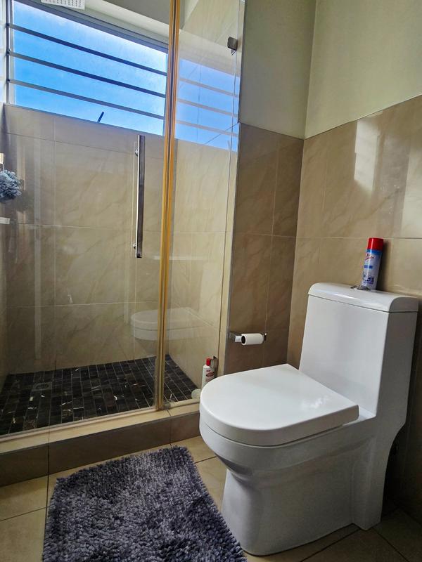 2 Bedroom Property for Sale in Bryanston Gauteng