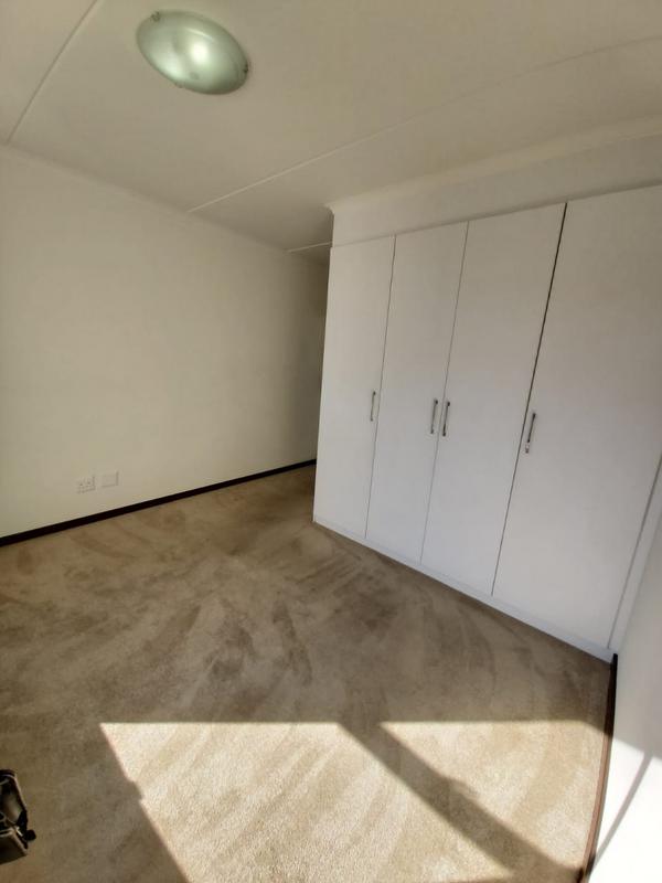 2 Bedroom Property for Sale in Carlswald Gauteng